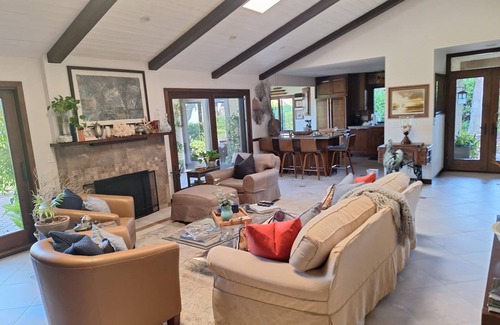 San Juan Capistrano House | Beautiful beach close pet friendly townhome