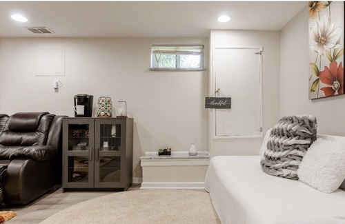 Fair Lawn Apartment | ð€©Beautiful Basement Studio