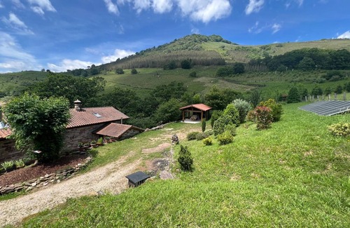 Elgorriaga House | Beautiful Basque cottage for 12 with large grounds and hiking in Elgorriaga