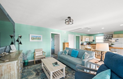 Fort Morgan Pines House | Beautiful bay front home that's very popular with our visitors.
