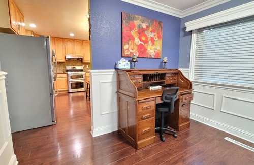 Newark House | Beautiful Bayarea Bungalow centrally located!