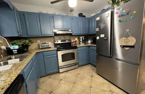 Jacksonville House | Beautiful Baywatch Waterfront Home At ShoreLine Drive