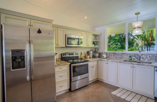 Esterillos Este Villa | Beautiful Beachfront Home in Esterillos