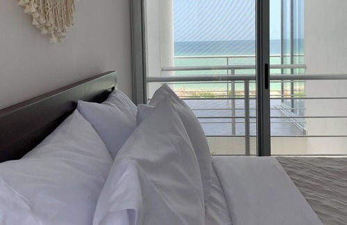Dzemul Apartment | Beautiful Beach Front Property