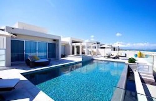 La Ribera Villa | Beautiful Beach front Villa on the East Cape