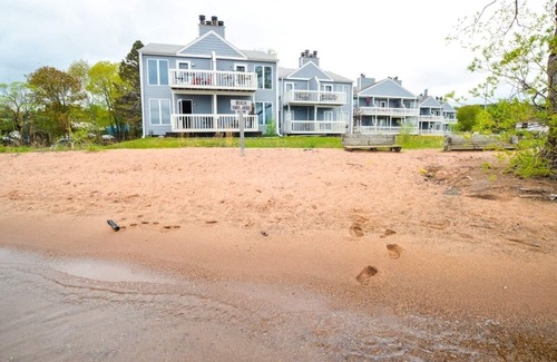 Bayfield Condo | Beautiful Beach Front Condo with Lake Views