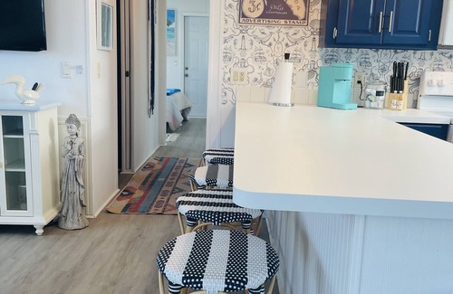 Hutchinson Island South House | Beautiful Beach House with Covered Porch