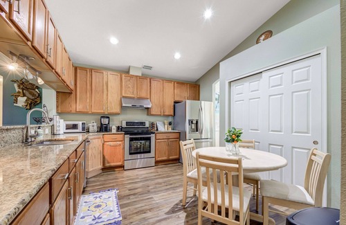 West Melbourne House | Beautiful Beach Home w/lakeview, near Disneyworld