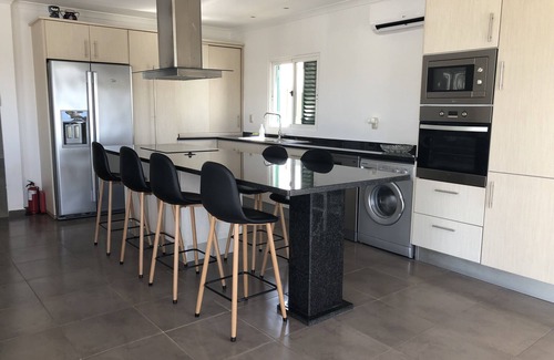 Olhao Villa | Beautiful Beach House on Armona island with Sea Views