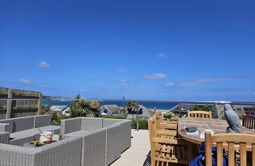 Hayle House | Beautiful Beach House. Stunning sea views, easy access to Hayle golden beach.