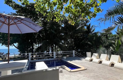 Llano de Los Patos Villa | Beautiful beach house on private beach and perfect beach break