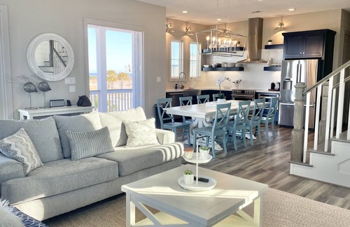 Red Fish Cove House | Beautiful Beach House, private bch, Modern and Comfortable furnishings
