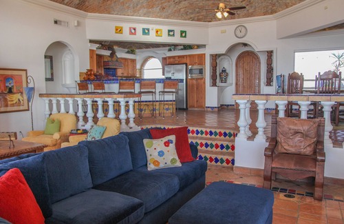 Las Conchas House | BEAUTIFUL BEACHFRONT LAS CONCHAS HOME WITH PRIVATE CASITA