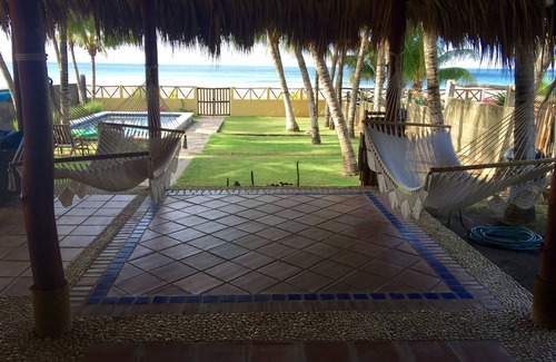 Pochomil House | Beautiful Beachfront Property