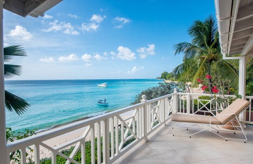 Gibbs Bay Villa | Beautiful Beachfront Luxury Villa with Pool - Westhaven