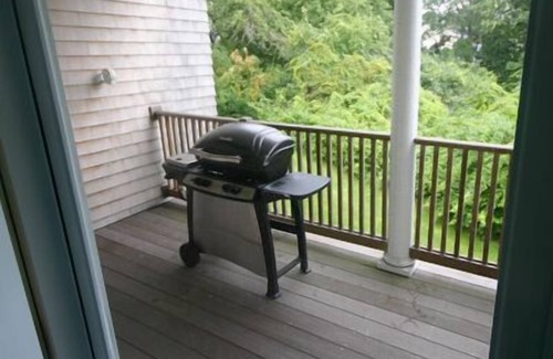 Kittery Point House | Beautiful Beachfront 6 BR House in Kittery Point - Sleeps 12 License# ABNB-111
