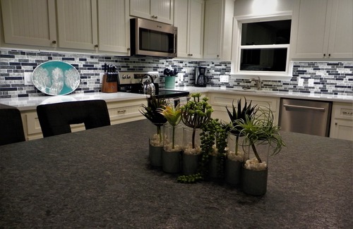 Surf Side Shores House | BEAUTIFUL BEACHFRONT PROPERTY!nBOOK YOUR RELAXING GETAWAY AT PALMETTO DUNES! n