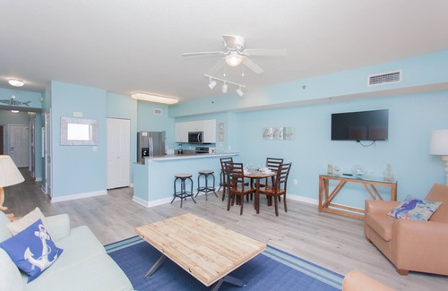 Panama City Beach Condo | Beautiful Beachfront 2nd Floor Condo w/Direct Ocean Views Panama City Beach, FL