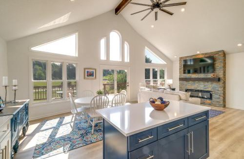 Bellaire House | Beautiful Bellaire Home with Amenities, 4 Mi to Lake