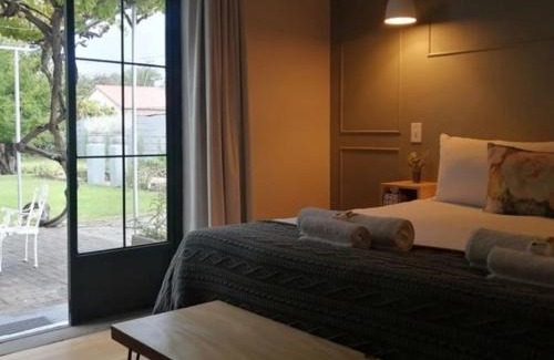 Beaufort West Bed & Breakfast | Beautiful Betty Guesthouse