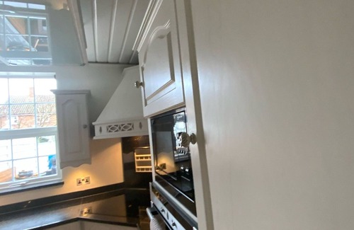 Lewisham House | Beautiful, Boutique, Period Victorian London house,- 8 miles into Central London