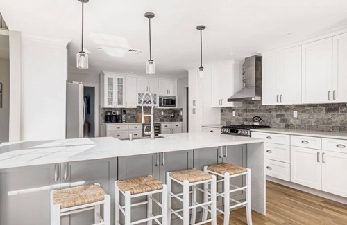 Clearwater Beach House | Beautiful brand new 4 bedroom 3 bath home in East Hampton's Clearwater Beach.