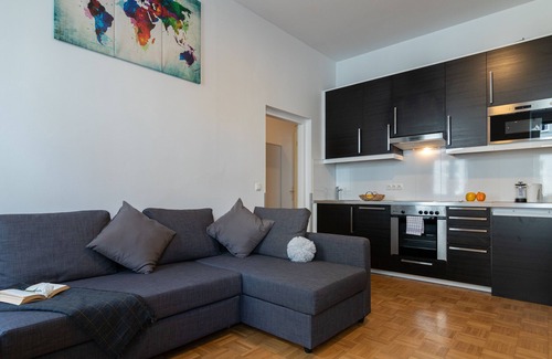 Favoriten House | Beautiful brand new 2-room apartment near the city center