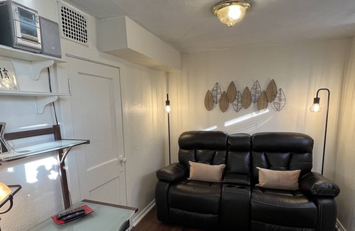 Syracuse Apartment | Beautiful brand new one bedroom close to area hospitals & university!