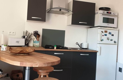 Le Teich Apartment | BEAUTIFUL BRAND-NEW STUDIO APARTMENT