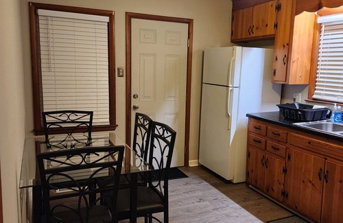 Roanoke Rapids House | Beautiful Brick Home in Walking Distance to Lake Beach Area