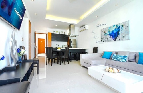 Luis Donaldo Colosio Condo | Beautiful Bright 2BR Penthouse