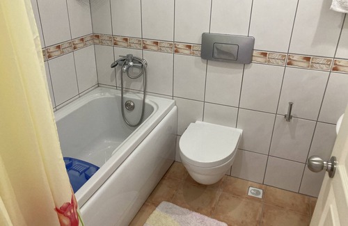 Manavgat Condo | Beautiful Bright 3 Bed Home In Popular Sought After Private Gated Community.