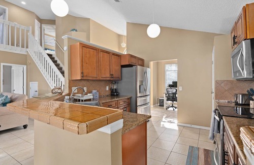 Lake Davenport Estates House | Beautiful, bright, spacious home near Disney!
