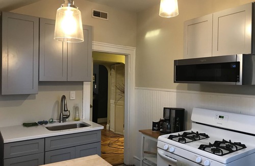 Downtown Buffalo Apartment | Beautiful Buffalo Apartment in Historic Allentown Neighborhood