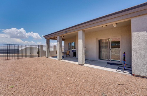 Sunridge Estates Cottage | Beautiful Bullhead City Home Rental w/Yard!