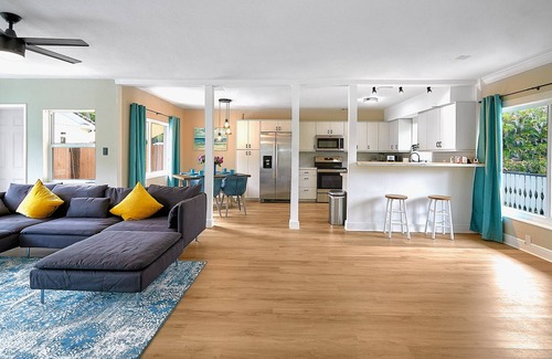 Poinsettia Heights House | Beautiful Bungalow in the heart of Ft Lauderdale at very calm street.