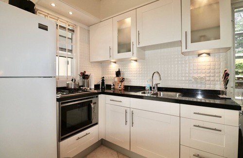 Willemstad House | Beautiful bungalow at highest location on Seru Coral Resort with great views