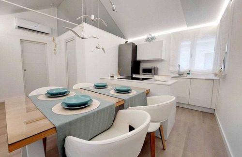 Maspalomas House | Beautiful bungalow with hydromassage, terrace and pool.