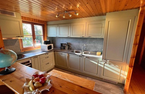 Septon House | Beautiful bungalow for 4 people with large garden