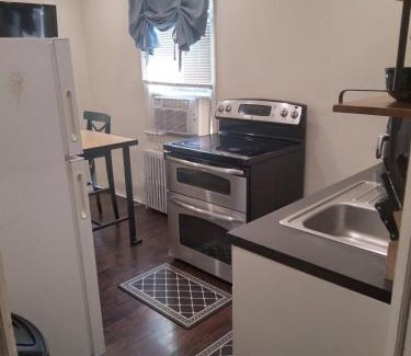 Elmont House | Beautiful C&C