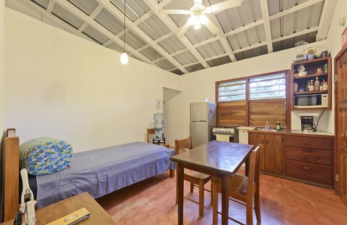 Hopkins Cabin | Beautiful cabin nestled in tropical surroundings on the Banks of the Sitee River