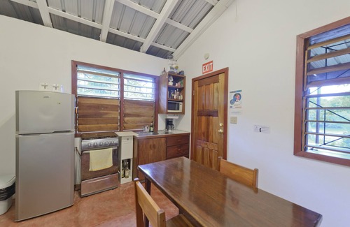 Hopkins Cabin | Beautiful cabin nestled in tropical surroundings on the Banks of the Sitee River