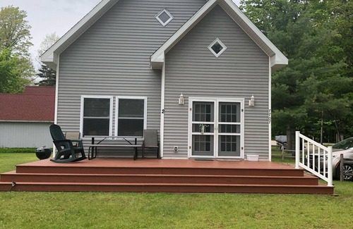 Bellaire Cabin | Beautiful Cabin on Beach Resort in Northern Michigan!