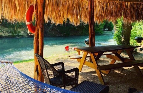 Prairie Lea Cabin | Beautiful Cabin on the San Marcos River at Son's Blue River Camp! - L1