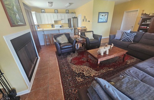 Lake Charles House | Beautiful Calcasieu Lake Views from Old Settlement, Louisiana