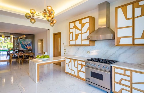 Las Palmas Villa | Beautiful Casa Campo Italian designed luxurious 6 bedroom villa & golf/sea views