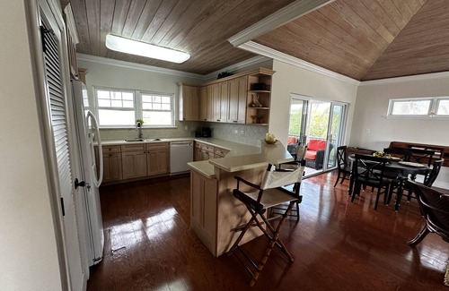 Great Exuma House | Beautiful, centrally located, short drive to beaches and stores.