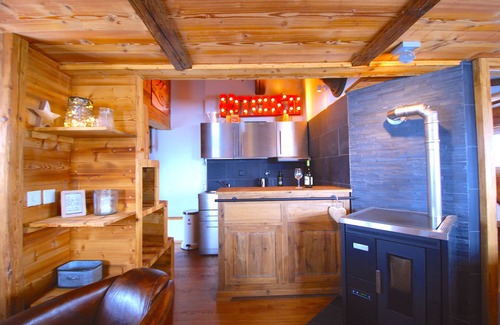 Lenk Ski Chalet | Beautiful Chalet on 1800 Meters altitude, renovated in style to high standard