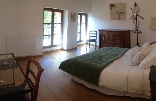 Montfort-l'Amaury House | Beautiful character property in Montfort l'Amaury and on the edge of the forest.