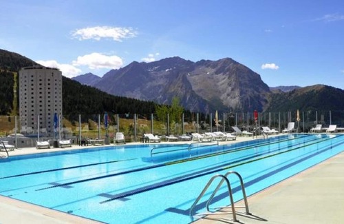 Borgata Sestriere Ski Chalet | Beautiful chalet with garden and fireplace 10px, on the ski slopes